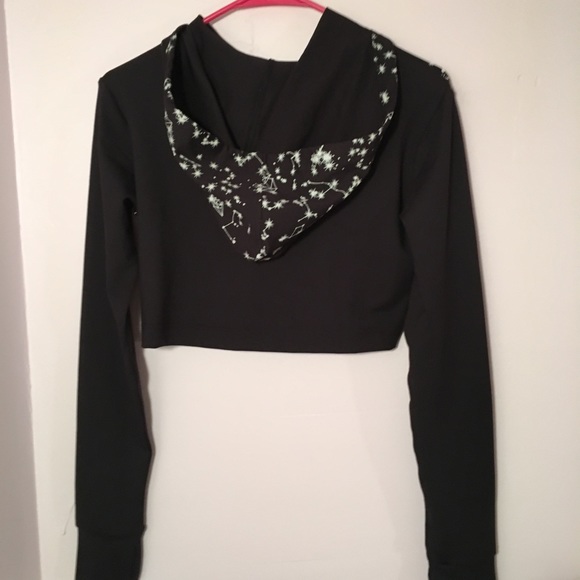 90 Degree by Reflex  Constellation Crop Hoodie - Picture 2 of 5